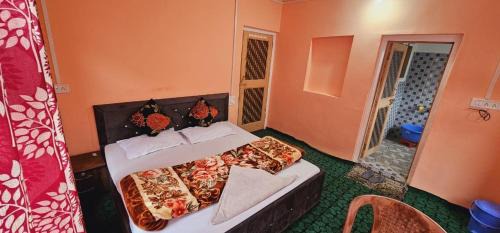 Laripora House | Sky Line Guest House Pahalgam Kashmir