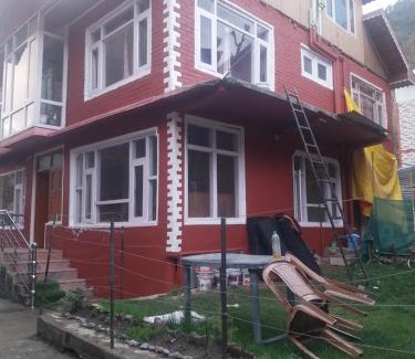 Laripora House | Sky Line Guest House Pahalgam Kashmir