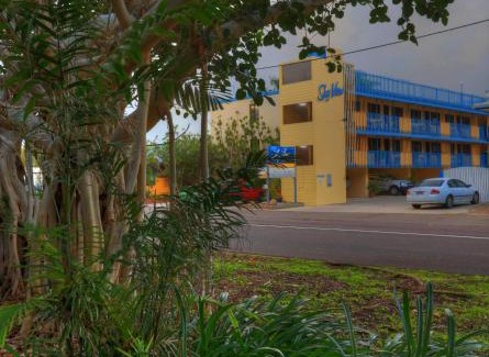 Bowen Apartment | Sky View Units Bowen