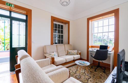 Ponta do Sol House | Sleep Among the Bananas! Rustic Cottage with Trails at Your Doorstep