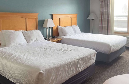 Proctor Hotel | Sleep Inn & Suites near Spirit Mountain