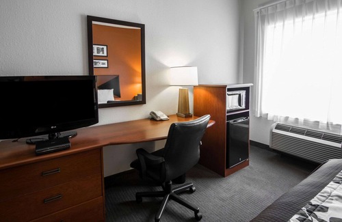 Palatka Hotel | Sleep Inn & Suites Palatka North