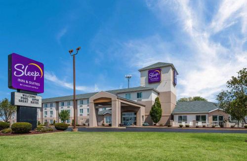 Gypsum Hotel | Sleep Inn & Suites Port Clinton