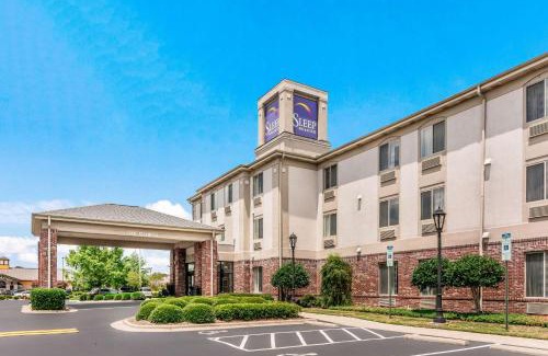 Smithfield Hotel | Sleep Inn & Suites Smithfield near I-95