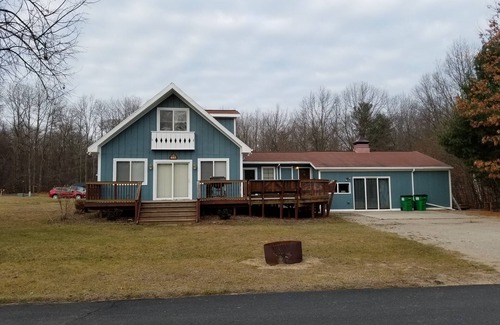 Silver Lake House | Sleeps 18! Heated pool and lake access.