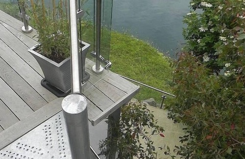 Capernwray Cottage | sleeps 6 Contemporary, Grass Roofed Stone Cottage Hot Tub, Children/pets welcome