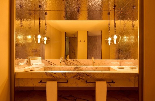 Sant Adria de Besos Hotel | SLS Barcelona