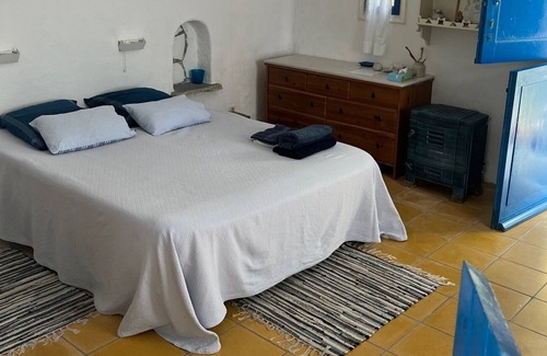 Aegiali House | Small charming house on garden Potamos Aegiali