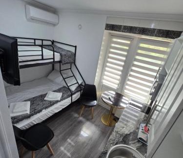 Chisinau Apartment | Small House ApartHotel