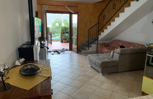Maiorca Villa | Small villa in Budoni, 20 km from Olbia airport. Up to 12 beds.2km from the sea