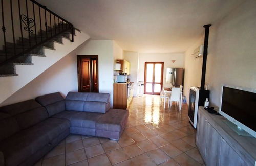 Maiorca Villa | Small villa in Budoni, 20 km from Olbia airport. Up to 12 beds.2km from the sea