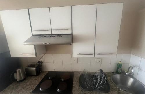 Arcadia Apartment | Smart and Cozy Studio with Netflix and Showmax