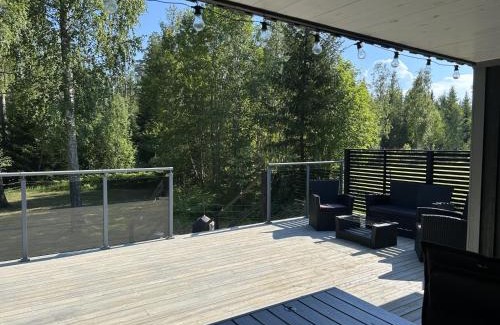 Skutskar Cabin | Smelyan