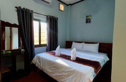 Vang Vieng House | Smile Guesthouse VangVieng