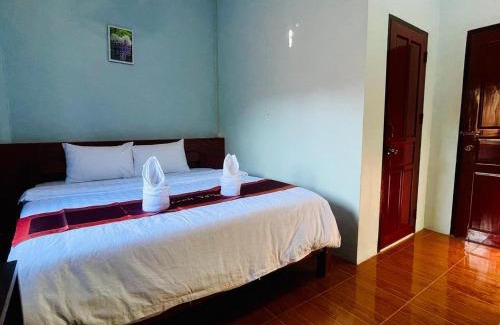 Vang Vieng House | Smile Guesthouse VangVieng
