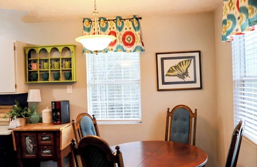 Arley House | Smith Lake Escape! Comfy, colorful, family friendly home. Private boat launch