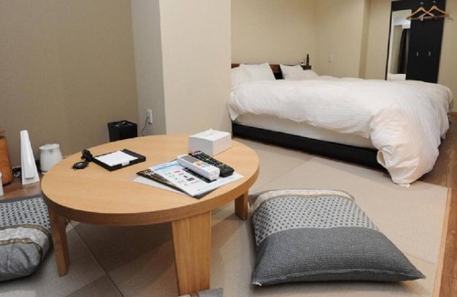 Ashizuri Onsen House | Smoking JapaneseWestern style room Source o / Shimanto Kōchi