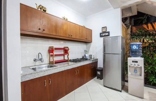 Legian City-Centre Villa | SMV . 7-BR · ❤️7BR Pool Prime Area Walk to Beach N Shops Legian