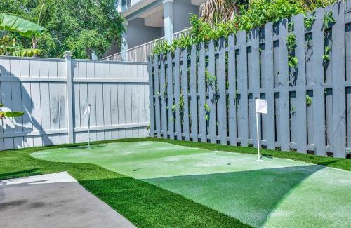 Jacksonville Beach Apartment | SMV Coastal Retreat Near Shore