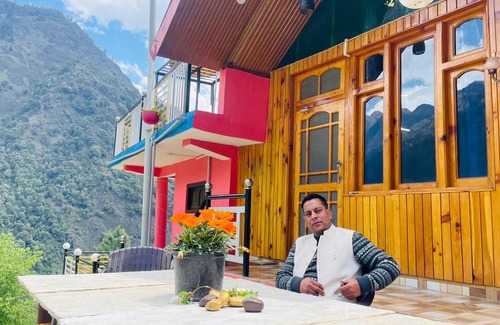 Banjar Cottage | Snow and Field View Homestay