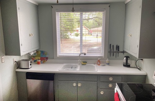 Georgetown House | Snow bird friendly! 5 Oaks Blue Bird Cottage - close to beach and Charleston