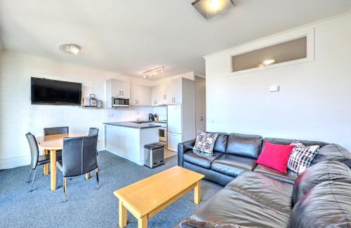 Falls Creek Apartment | Snow Ski Apartments 28