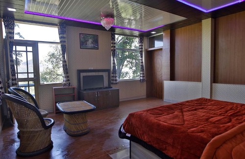 Mukteshwar Hotel | Snow View Luxury Homes