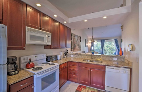 Lely Condo | Snowbird's Escape: 6 Mi to Beach & Old Naples!