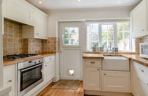 Wetherby Cottage | Snowdrop Cottage
