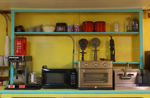 Arroyo Seco Cabin | SnowMansion Taos Adventure Lodge