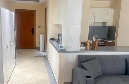 Barsha Heights Apartment | Snug Studio With City Views, Perfect For Couples