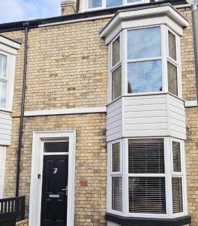 Whitby House | SNUZE Whitby 2