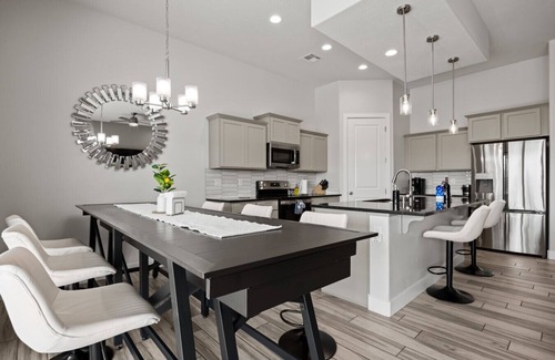 Mesquite House | Soak and Swim Mountain Views by J and Amy 992400