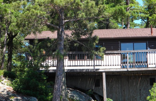 Crane Lake Cabin | Soaring Views From The Hilltop Cabin, Boat access only