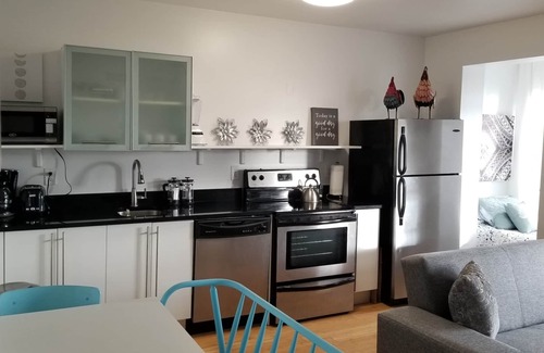 South Beach Condo | SOBE CORNER ONE BEDROOM APARTMENT-EXCELLENT LOCATION