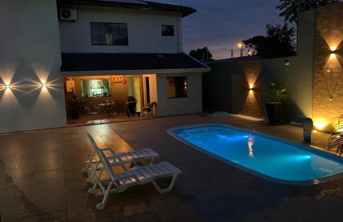 14 de Novembro House | Sobrado com 5 suítes para temporada e show rural