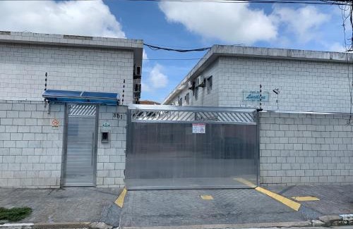 Asturias Apartment | Sobrado em condomínio à 700m da praia Asturias Guarujá - SP