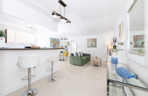 South Pointe Apartment | SOFI BEACH APARTMENT