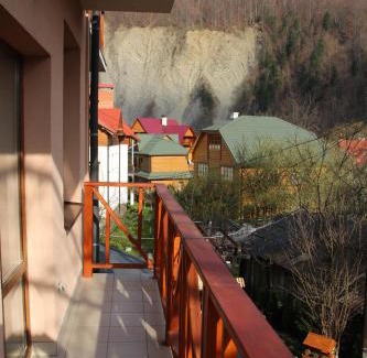 Yaremche Hotel | Sofia