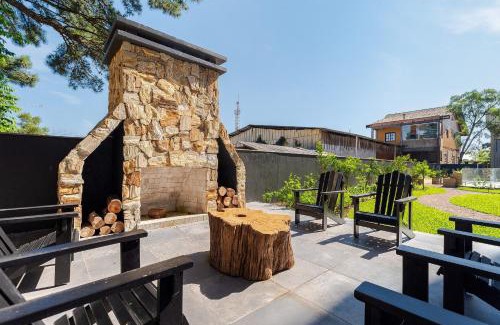 Carniel Apartment | Sofisticação a Minutos do Centro by Achei Gramado