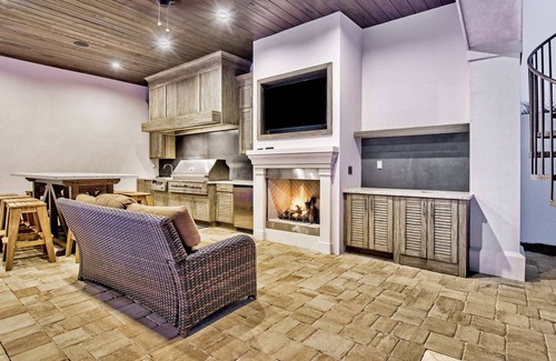 Frangista Beach House | Soggy Dollar|Private Community Beach Access|Private Resort Style Pool