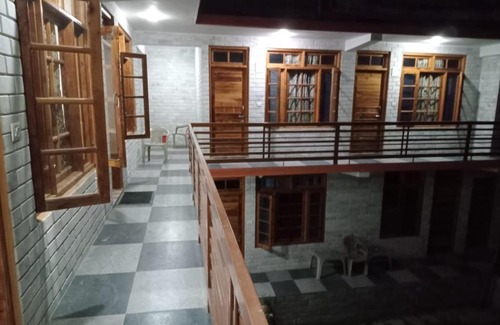 Bashisht Bed & Breakfast | soham Niwas&Cafe