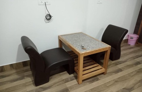 Bashisht Bed & Breakfast | soham Niwas&Cafe