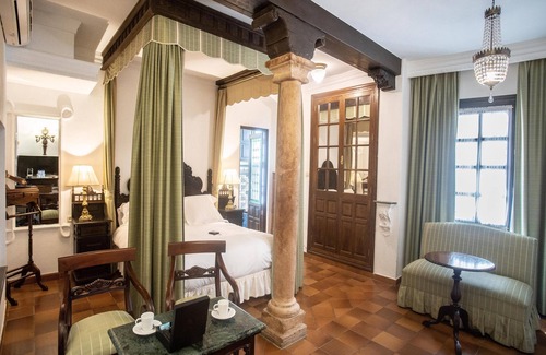 Old Town Hotel | Soho Boutique Palacio San Gabriel