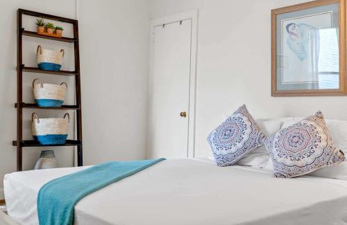 Eckington House | Sojourn Classic DC Rowhouse with Parking