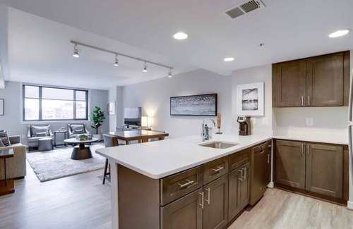 Court House Apartment | Sojourn | Courtland Towers