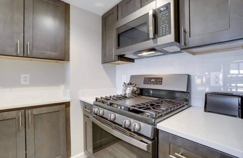 Court House Apartment | Sojourn |Courtland Towers | Great Views