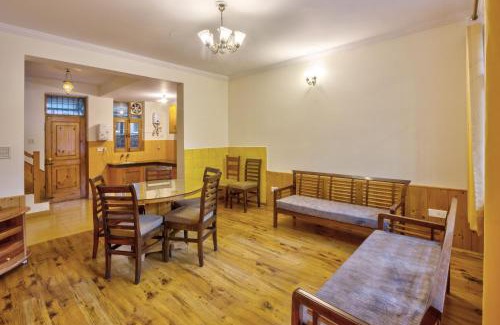 Burwa House | Solang Cottage By Snow City Farm