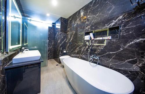 Rajbagh Hotel | Solar Residency, Srinagar