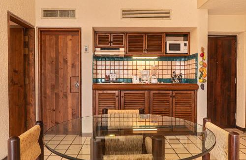 Marina Resort | Solmar Resort Optional All Inclusive